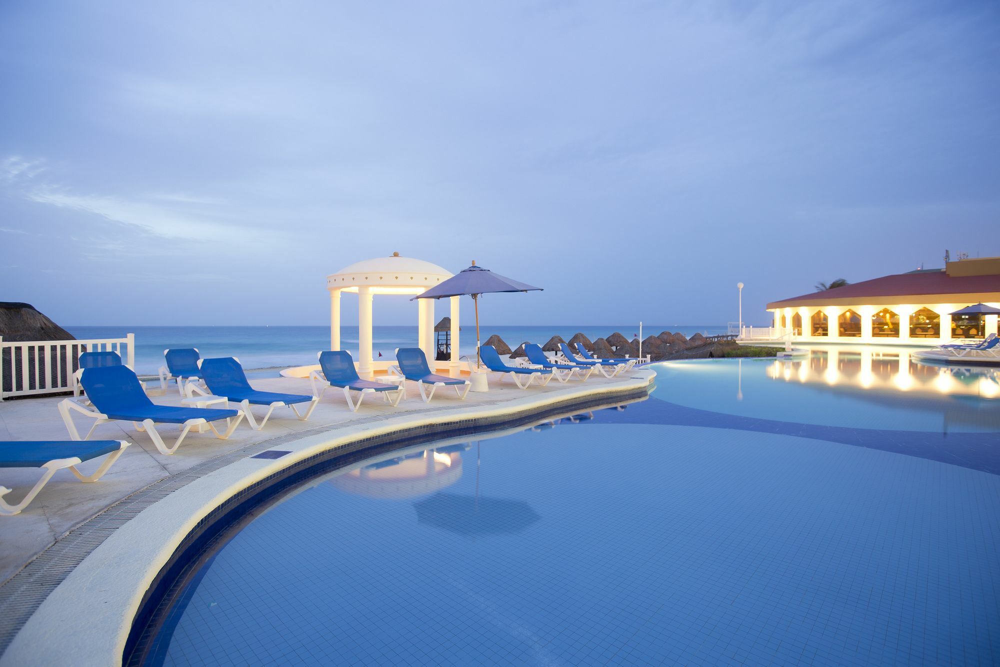Golden Parnassus Resort & Spa (Adults Only) Cancún Exterior foto